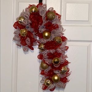 Christmas Candy Cane Decor Wreath